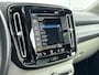 Volvo XC40 T5 Recharge Inscription | 19" | Panoramadak | Trekhaak | Harman Kardon | 360 Camera | Elektr. verst. Stoelen | Full LED | Adaptieve Cruise | BLIS | Stoel/stuurverwarming
