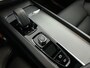 Volvo XC60 T6 Recharge Plus Dark | 19" Allseason | 360 Camera | Trekhaak | Panoramadak | Elektr. verst. Lederen stoelen | Adaptieve Cruise | BLIS | Stoel/Stuur/Achterbankverwarming