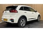 Kia e-Niro DynamicPlusLine 39 kWh|FACELIFT|3FASE|LEDER|DAKJE|ACC|CARPLAY|CAMERA|STOEL+STUURVERW|LANE-ASSIST|BTW|1e EIG|NL-AUTO|NAP