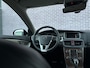 Volvo V40 Cross Country 2.0 T4 Summum | Trekhaak | Standkachel | Camera | Keyless entry/start | Memory | Leder | Stoelverwarming |