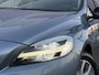 Volvo V40 Cross Country 2.0 T4 Summum | Trekhaak | Standkachel | Camera | Keyless entry/start | Memory | Leder | Stoelverwarming |