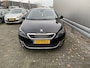 Peugeot 308 SW 1.2 PureTech Blue Lease Premium AUTOMAAT, Clima, Navi, CC, Pano, PDC, LM, Trekh, – Inruil Mogelijk –