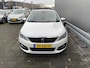 Peugeot 308 SW 1.2 PureTech Blue Lease Executive 168Dkm.NAP, Clima, Navi, Pano, CC, PDC, LM, nw. APK – Inruil Mogelijk –
