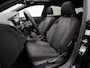 Volkswagen Polo 1.0 TSI 95 pk DSG R-Line | Panoramadak | IQ Light | Achteruitrijcamera | Navigatie | Stoelverwarming