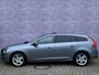 Volvo V60 1.5 T3 Summum | Trekhaak | Adaptief | BLIS | Standkachel | Camera | Leder | Volvo on Call | Schuif/kantel dak | Memory | Parkeersensoren V+A |