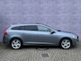 Volvo V60 1.5 T3 Summum | Trekhaak | Adaptief | BLIS | Standkachel | Camera | Leder | Volvo on Call | Schuif/kantel dak | Memory | Parkeersensoren V+A |