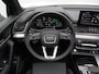 Audi Q5 55 TFSI e 367 pk S-tronic quattro S edition Competition / S-Line | Panoramadak | Trekhaak | Luchtvering | Fijnnappa leder | Geheugenstoel | Head-up display | Bang & Olufsen