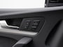 Audi Q5 55 TFSI e 367 pk S-tronic quattro S edition Competition / S-Line | Panoramadak | Trekhaak | Luchtvering | Fijnnappa leder | Geheugenstoel | Head-up display | Bang & Olufsen