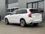 Volvo XC90 2.0 T8 Plug-in hybrid AWD Plus Dark 455 PK | Pano | Trekhaak | 7 Persoons