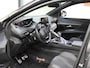 Peugeot 5008 130PK HDI GT-Line | AppleCarPlay/AndroidAuto | Cruise Control | Climate Control | Camera | Schuifkanteldak | 7 PERSOONS! | Navigatie | Isofix | Parkeersensoren | FULL LED | Two-Tone |