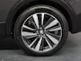 Peugeot 5008 130PK HDI GT-Line | AppleCarPlay/AndroidAuto | Cruise Control | Climate Control | Camera | Schuifkanteldak | 7 PERSOONS! | Navigatie | Isofix | Parkeersensoren | FULL LED | Two-Tone |