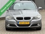 BMW 3-Serie Touring 320i Business Line inruil mogelijk