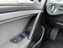 Volkswagen Golf 1.2 TSI Comfortline | Navigatie | Cruise | Airco | Sensoren | Stoelverwarming