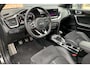 Kia ProCeed 1.0 T-GDI GT-Line Schuif/-Kanteldak | Stoel-en-Stuurverwarming | Cruise Control | Achteruitrijcamera | Navigatie | Apple CarPlay & Android Auto | Keyless Entry