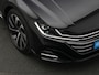 Volkswagen Arteon Shooting Brake 1.4 TSI eHybrid 218 pk DSG R-Line Business | Panoramadak | Trekhaak | Navigatie Discover Pro | Geheugenstoel | Adaptief onderstel | Head-up display | Rondomzicht camera