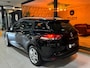 Renault Clio Estate 0.9 TCe Limited Garantie Parkeersensoren StoelVW Bluetooth Cruise Navi Rijklaar