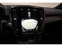 Volvo XC40 P8 Recharge AWD R-Design 3-Fase [ Panorama Navi H/K 360°cam Trekhaak ]