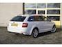 Skoda Octavia Combi 1.0 TSI Automaat! Style BJ2017 Lmv 17" | Led | Pdc | Navi | Keyless entry | Panoramadak | App-Connect | Dashboard verlichting | Canton Audio | Climate control | Cruise control | Verwarmde voorstoelen | Extra getint glas