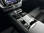 Volvo V90 T6 Plug-in hybrid AWD Ultra Dark | Panoramadak | 360° camera | Harman Kardon | Stoel- en Stuurverwarming | Trekhaak