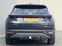 Hyundai Tucson 1.6 T-GDI PHEV Premium 4WD / Afneembare Trekhaak (1350kg) / Schuif- Kanteldak / Apple Carplay/Android Auto / Rondzichtcamera / Stoelverwarming / Stoelventilatie / Elektrisch Verstelbare Voorstoelen / Adaptieve Cruise Control /