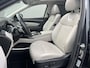 Hyundai Tucson 1.6 T-GDI PHEV Premium 4WD / Afneembare Trekhaak (1350kg) / Schuif- Kanteldak / Apple Carplay/Android Auto / Rondzichtcamera / Stoelverwarming / Stoelventilatie / Elektrisch Verstelbare Voorstoelen / Adaptieve Cruise Control /