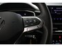 Volkswagen T-Roc R-Line Edition 1.5 TSI 150pk DSG Automaat Trekhaak, Adaptive cruise control, Achteruitrijcamera, Navigatie, Stoelverwarming, Parkeersensoren
