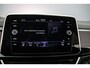 Volkswagen T-Roc R-Line Edition 1.5 TSI 150pk DSG Automaat Trekhaak, Adaptive cruise control, Achteruitrijcamera, Navigatie, Stoelverwarming, Parkeersensoren
