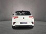 Volkswagen T-Roc R-Line Edition 1.5 TSI 150pk DSG Automaat Trekhaak, Adaptive cruise control, Achteruitrijcamera, Navigatie, Stoelverwarming, Parkeersensoren