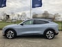 Ford Mustang Mach-E 72,6 kWh | Technology Pack +| Panoramadak (vast) | warmtewerende voorruit |