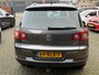 Volkswagen Tiguan 1.4 TSI Sport&Style Clima trekhaak dakrail netjes onderhouden .