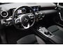 Mercedes-Benz A-klasse 200 Business Solution AMG 164PK | Widescreen | Achteruitrijcamera | Navigatie | Carplay&Android