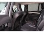 Volvo XC90 T8 Recharge AWD Core Bright - IntelliSafe Assist & Surround - Verwarmde voorstoelen, stuur & achterbank - Parkeersensoren voor & achter - Draadloze tel. lader - High Performance audio- Extra getint glas - 19' LMV