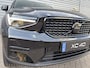Volvo XC40 2.0 B4 Plus Black Edition Harman/Kardon / Panoramadak / Elektr. stoelen / Achteruitrijcamera /