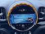 MINI Countryman Cooper S E ALL4 AT / Plug-In / EAER 52 km / Leder / Navigatie / Elektrische klep / Elektrische stoelen / Adaptieve CC / Apple Carplay Android / Camera / 17" LM wielen met All Season banden /