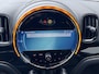 MINI Countryman Cooper S E ALL4 AT / Plug-In / EAER 52 km / Leder / Navigatie / Elektrische klep / Elektrische stoelen / Adaptieve CC / Apple Carplay Android / Camera / 17" LM wielen met All Season banden /