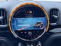 MINI Countryman Cooper S E ALL4 AT / Plug-In / EAER 52 km / Leder / Navigatie / Elektrische klep / Elektrische stoelen / Adaptieve CC / Apple Carplay Android / Camera / 17" LM wielen met All Season banden /