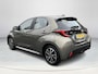 Toyota Yaris 1.5 Hybrid Dynamic | Navigatie | Carplay | Licht metalen velgen | LED koplampen | Keyless entry |