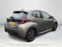 Toyota Yaris 1.5 Hybrid Dynamic | Navigatie | Carplay | Licht metalen velgen | LED koplampen | Keyless entry |