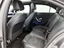 Mercedes-Benz A-klasse 180 AMG Line | Achteruitrijcamera | Sfeerverlichting | Panoramadak | Navigatie | Stoelverwarming | 24 maanden certified garantie