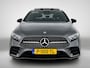 Mercedes-Benz A-klasse 180 AMG Line | Achteruitrijcamera | Sfeerverlichting | Panoramadak | Navigatie | Stoelverwarming | 24 maanden certified garantie