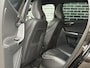 Volvo XC60 2.0 T5 FWD R-Design | Panoramadak | Standkachel | Bi-xenon koplampen | 20" velgen | Navigatie | Elektrische stoelverstelling | Stoelverwarming | Lederen sportstoelen | Voorruitverwarming | Volvo On Call |