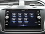 Volkswagen Tiguan 1.4 TSI eHybrid R-Line Business Automaat - Stoelverwarming - Navigatie - Side assist