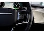 Land Rover Range Rover Sport P460e AWD Dynamic SE | Black Exterior Pack | Glazen panoramadak | Dynamisch luchtveringssysteem | Adaptieve cruisecontrol | 5 jaar garantie of 150.000 km | Apple CarPlay | Meridian™ Sound System | Roodgelakte remklauwen |