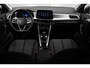 Volkswagen T-Roc Life Edition | 'App-Connect' draadloze smartphone integratie | Buitenspiegels elektrisch instel-, verwarm- en inklapbaar | Grootlichtassistent (Light Assist)