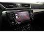 Skoda Superb 1.6 TDI Style Business [ Panoramadak CarPlay Stoelverwarming]