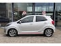 Kia Picanto 1.0 DPi GT-Line Navi | Apple Carplay/Android Auto | Achteruitrijcamera | Leder interieur | Keyless Entry | Airco | Parkeersensoren | Cruise Control | Elektrisch bedienbare ramen voor en achter