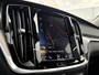 Volvo V60 2.0 T4 Inscription | Trekhaak | Panoramadak | Adaptive cruise control | Head-up display | Harman Kardon audio | Keyless | Achteruitrijcamera | Actieve LED koplampen | Stoelverwarming | Navigatie | Apple Carplay / Android Auto |