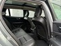 Volvo V60 2.0 T4 Inscription | Trekhaak | Panoramadak | Adaptive cruise control | Head-up display | Harman Kardon audio | Keyless | Achteruitrijcamera | Actieve LED koplampen | Stoelverwarming | Navigatie | Apple Carplay / Android Auto |