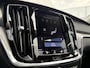 Volvo V60 2.0 T4 Inscription | Trekhaak | Panoramadak | Adaptive cruise control | Head-up display | Harman Kardon audio | Keyless | Achteruitrijcamera | Actieve LED koplampen | Stoelverwarming | Navigatie | Apple Carplay / Android Auto |
