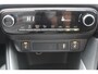 Toyota Yaris Hybrid 1.5 Toyota Yaris l Apple Carplay/ Android auto l Keyless l Automaat l Cruise control l Stuur- en Stoelverwarming VDL auto